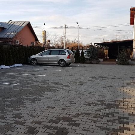Hotel Viva Ploieşti Eksteriør bilde